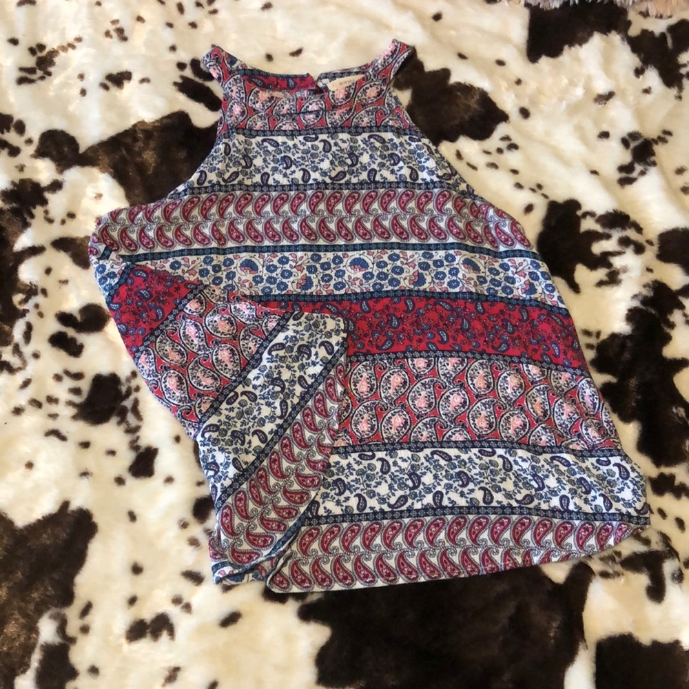 Flowy, summertime tank top! Paisley and pattern!